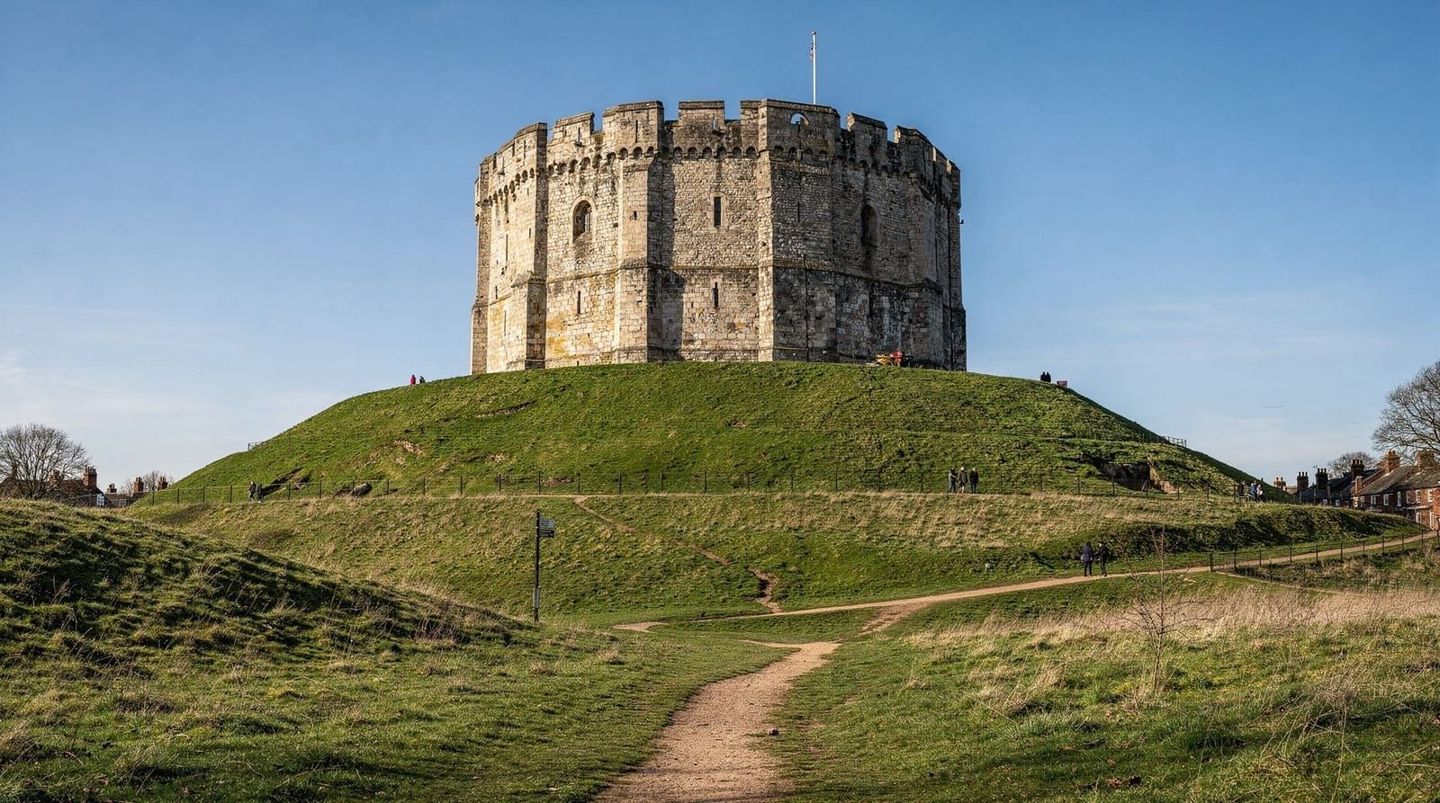 Clifford's Tower: York Castle's medieval keep