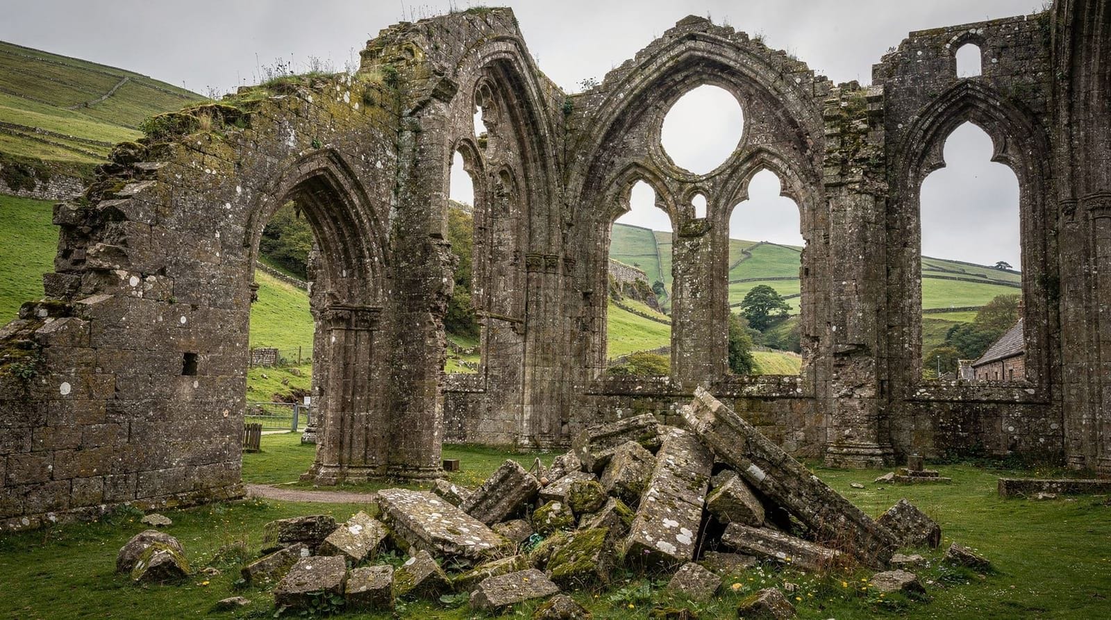 York, Harrogate and Fountains Abbey: a 2-day itinerary